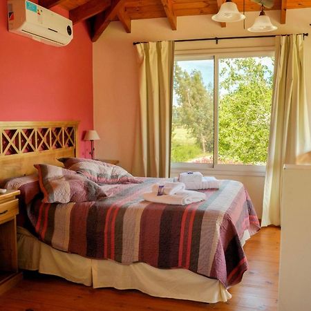 Вилла Cabanas De Las Pinturas Сьерра-де-ла-Вентана Экстерьер фото