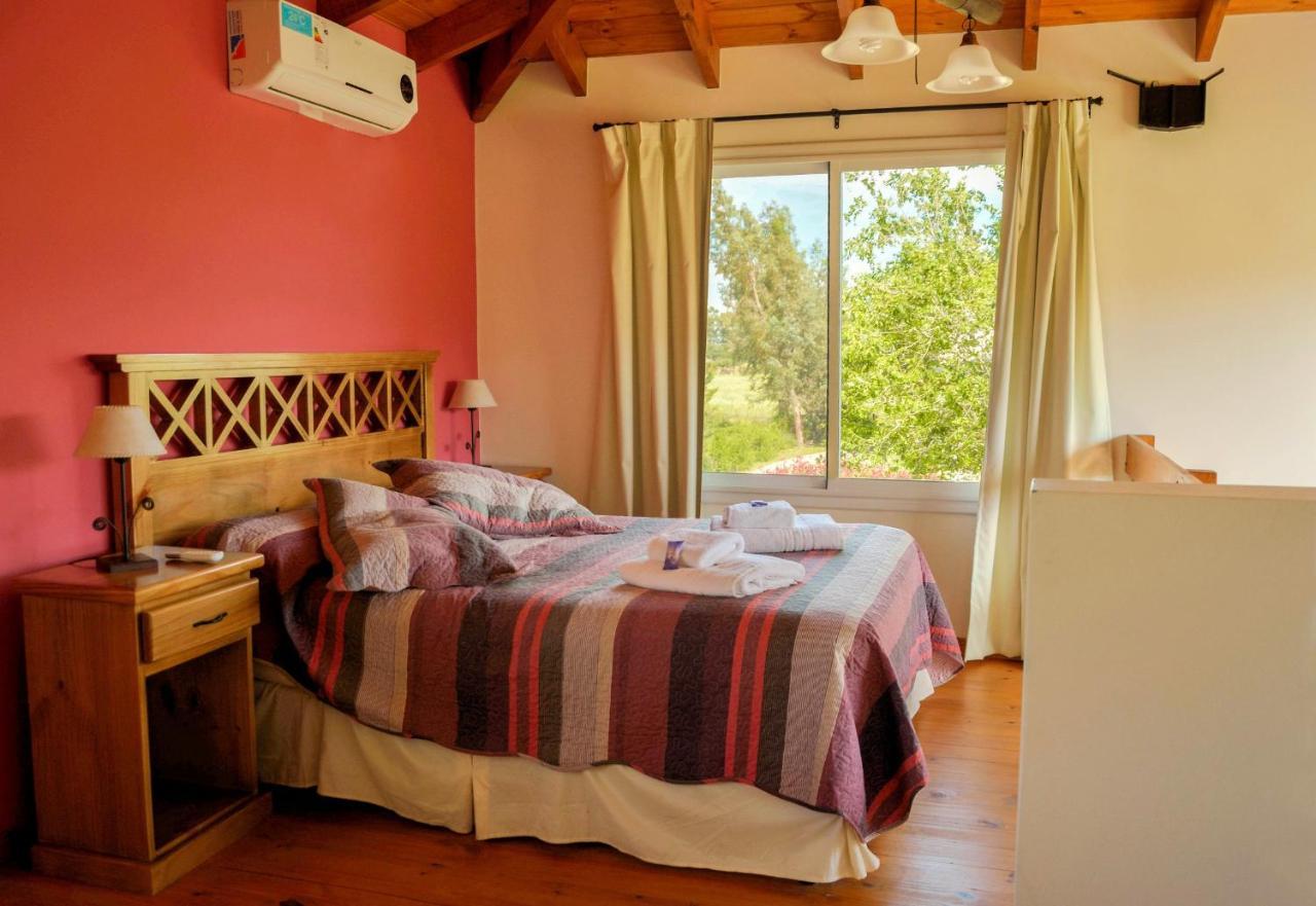 Вилла Cabanas De Las Pinturas Сьерра-де-ла-Вентана Экстерьер фото