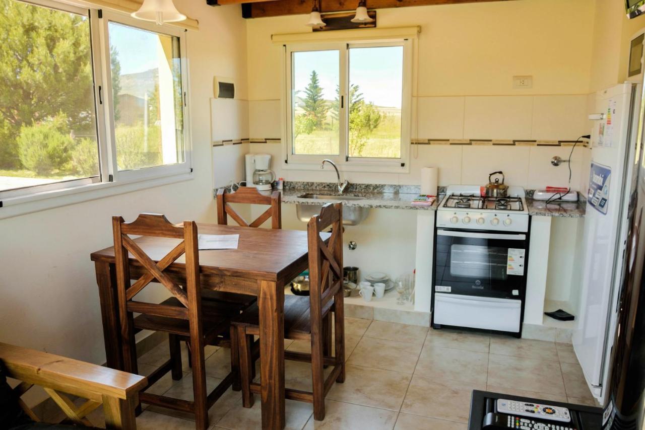 Вилла Cabanas De Las Pinturas Сьерра-де-ла-Вентана Экстерьер фото