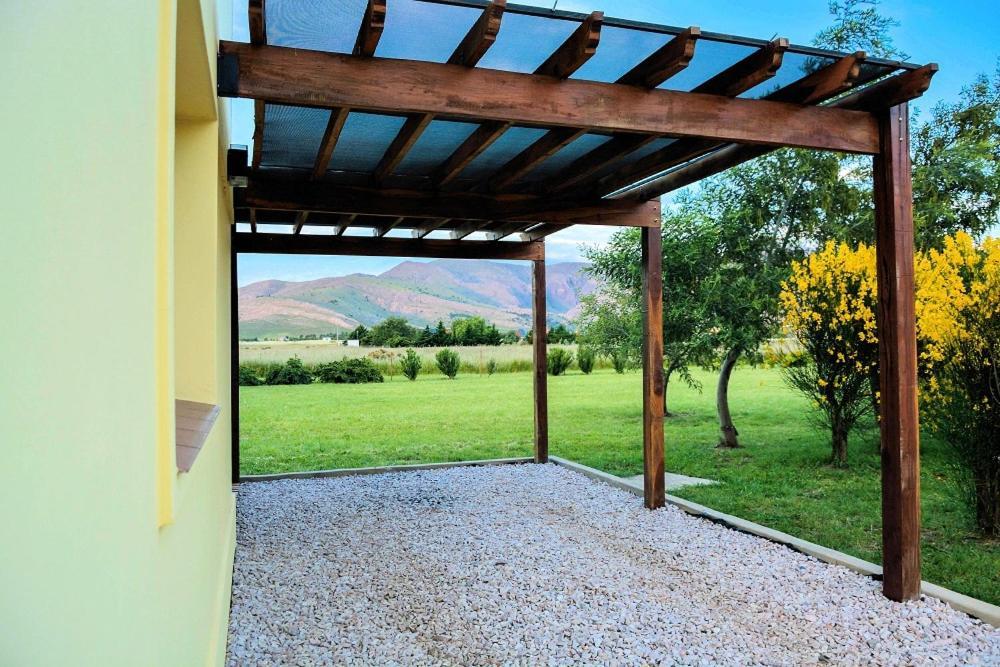 Вилла Cabanas De Las Pinturas Сьерра-де-ла-Вентана Экстерьер фото